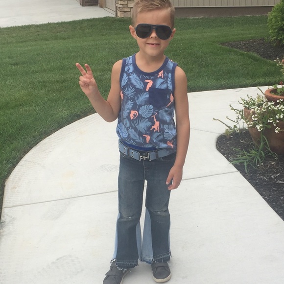 4-5T flare jeans with light blue belt - Picture 3 of 3